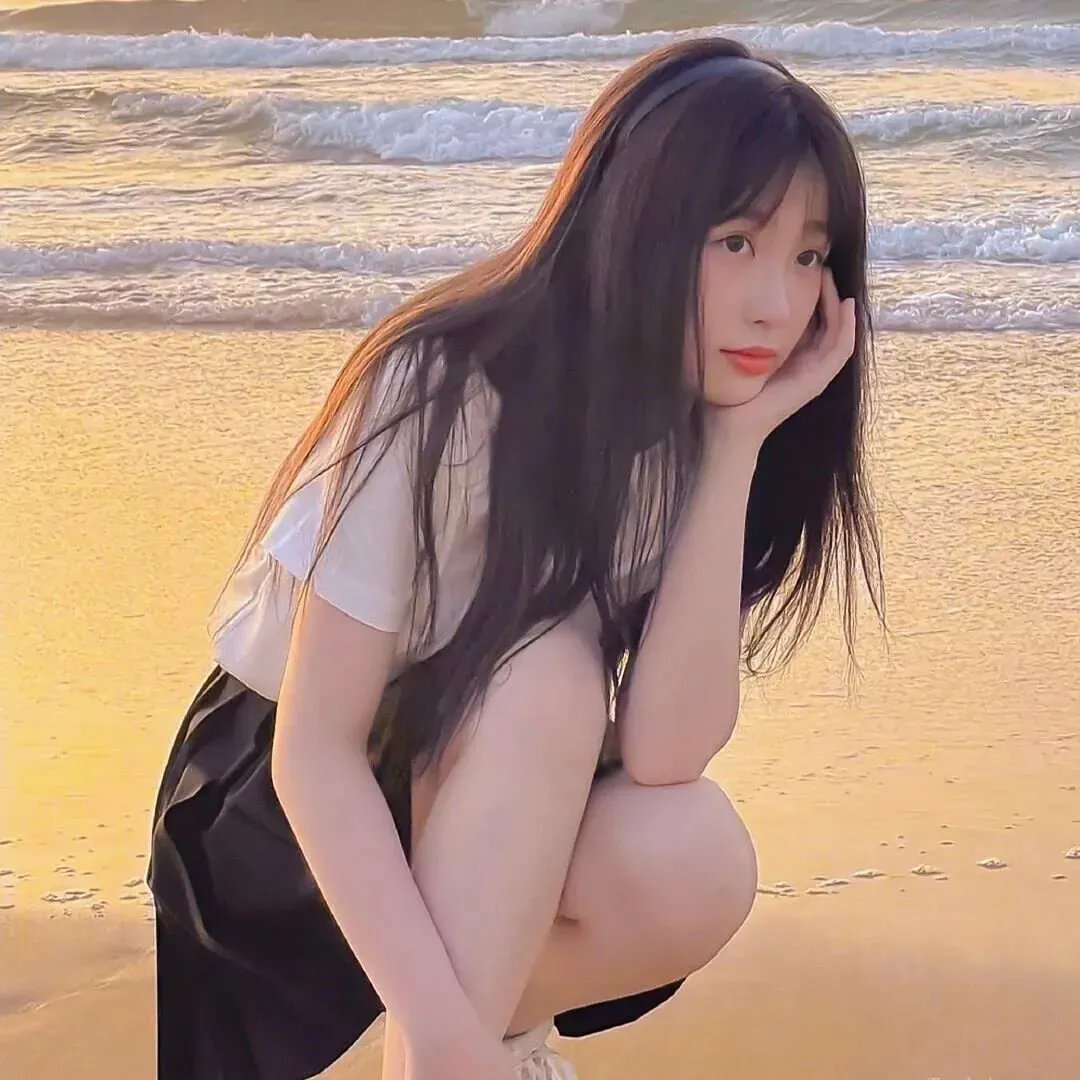 警花变色龙